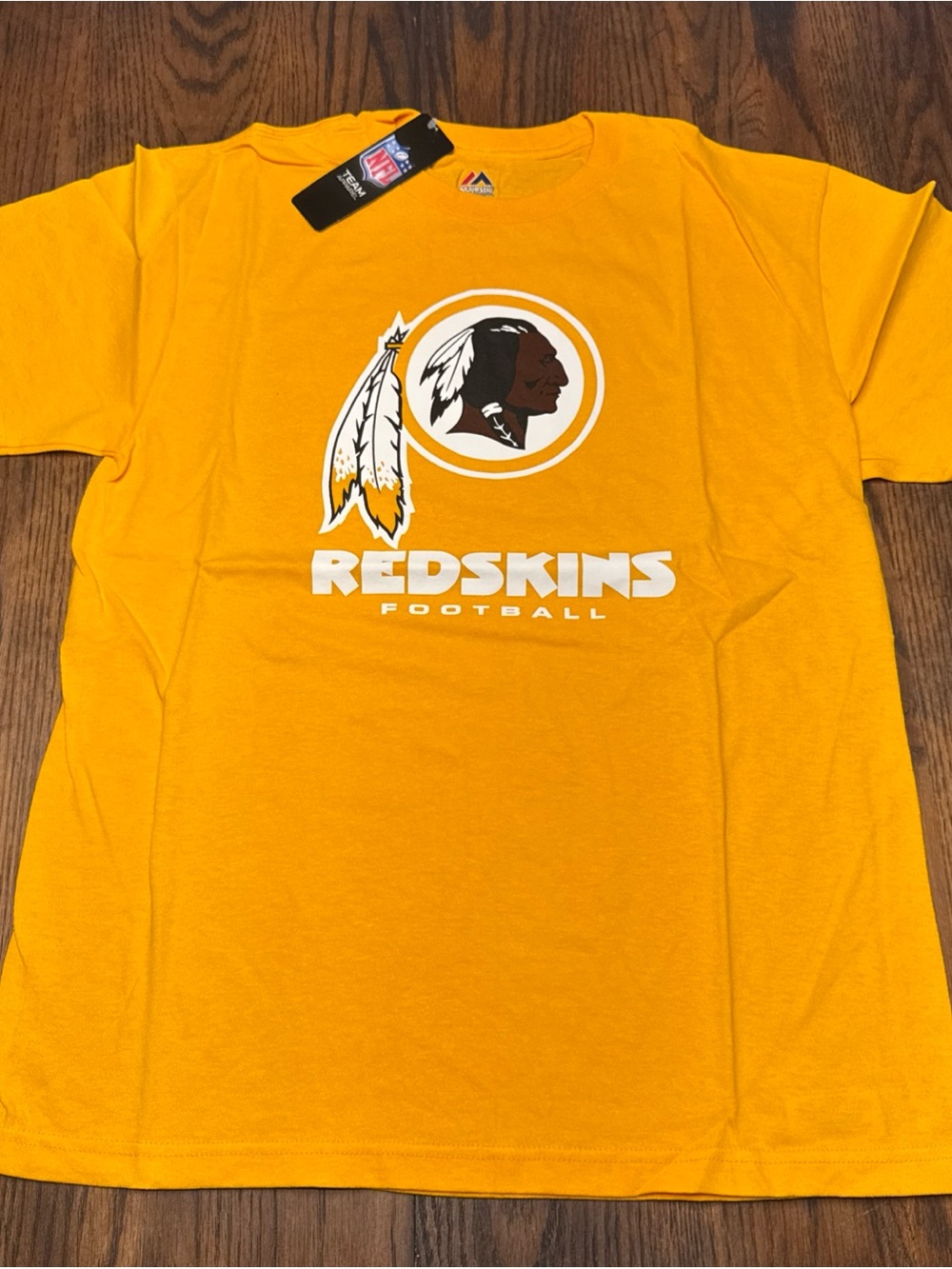 Washington Redskins NFL Boys' Gold WAS Short Sleeve Shirt, Medium  - NWT